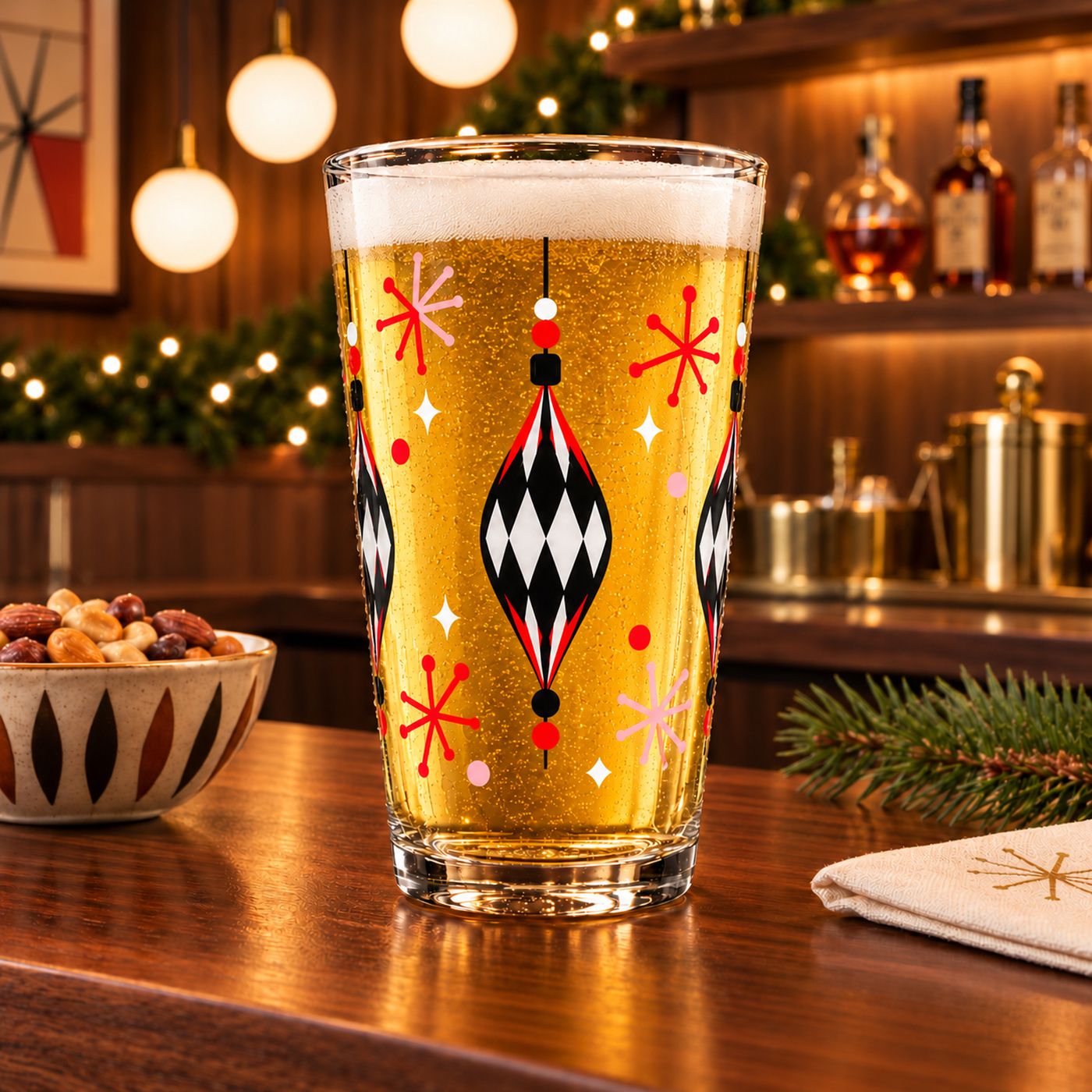 Kitschmas Kocktails "Atomic Baubles" Shaker pint glass